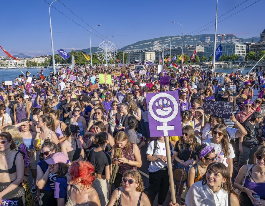 La manifestation du 14 juin 2023 à Genève, sur le pont du Mont-Blanc.