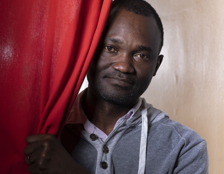 portrait de Emmanuel Mbolela, Congolais