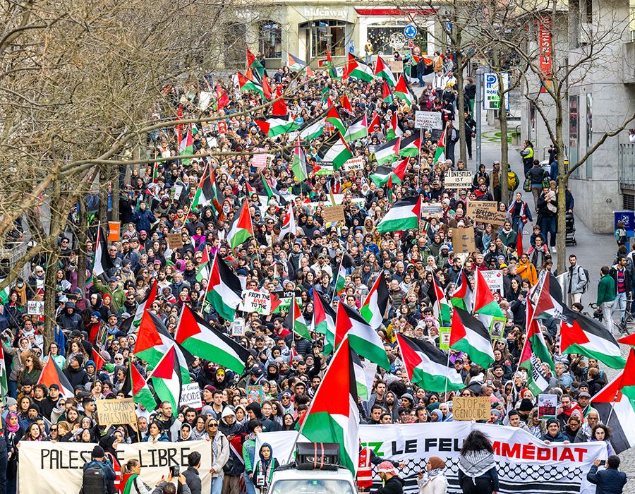 Des milliers de personnes dans la rue à Lausanne pour le cessez-le-feu immédiat en Palestine