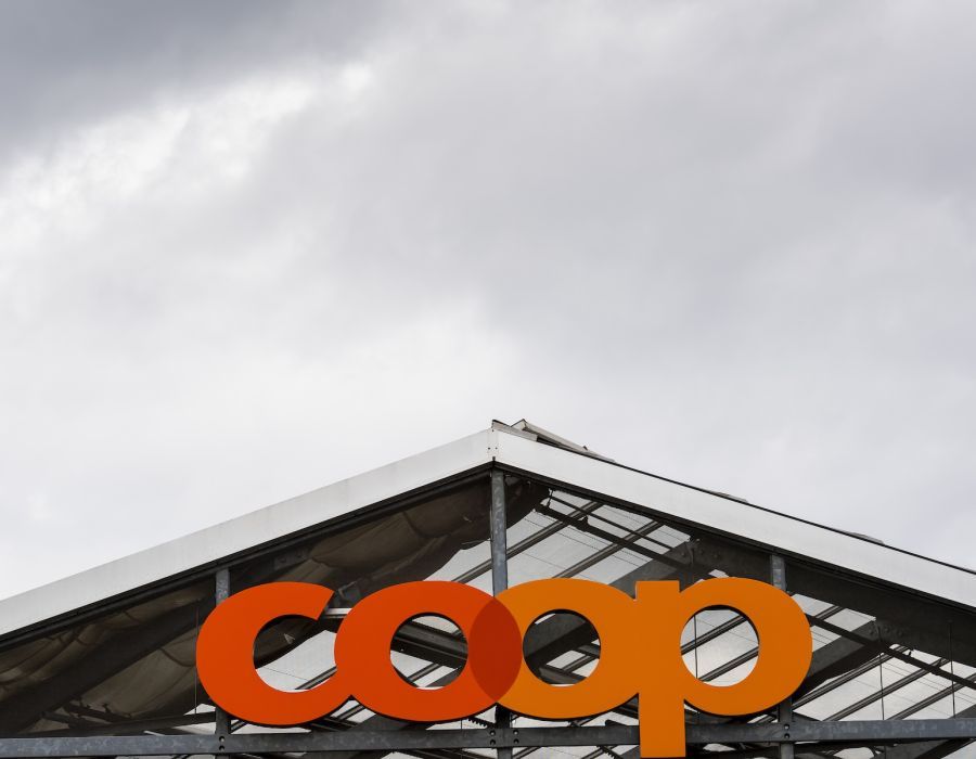 Enseigne de magasin Coop